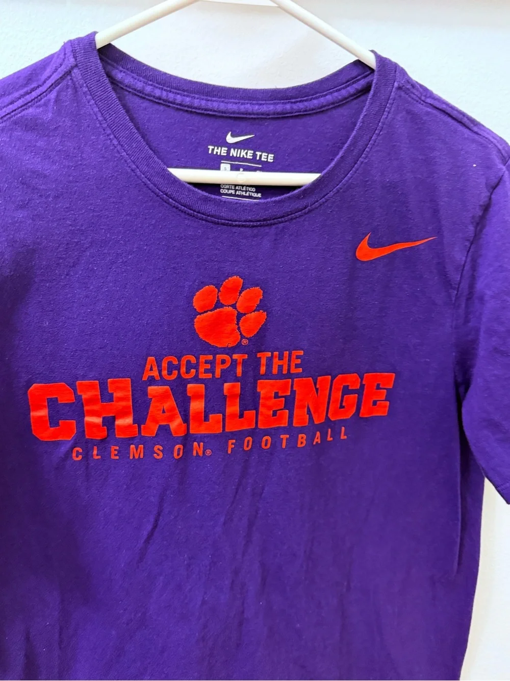 Nike men purple